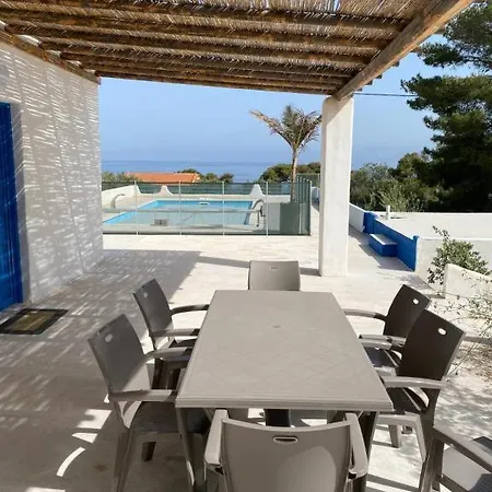 Bianco E Azzuro Villa Vouliagmeni Lake Exterior photo